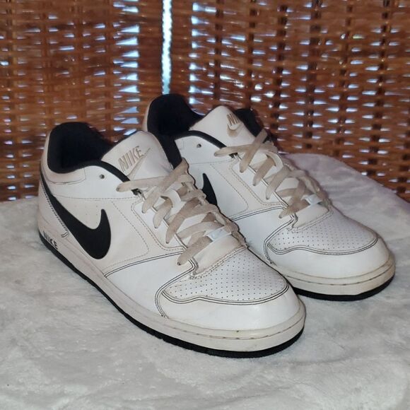 Nike Prestige White Black Swoosh Soles Shoes 11 - Picture 1 of 12